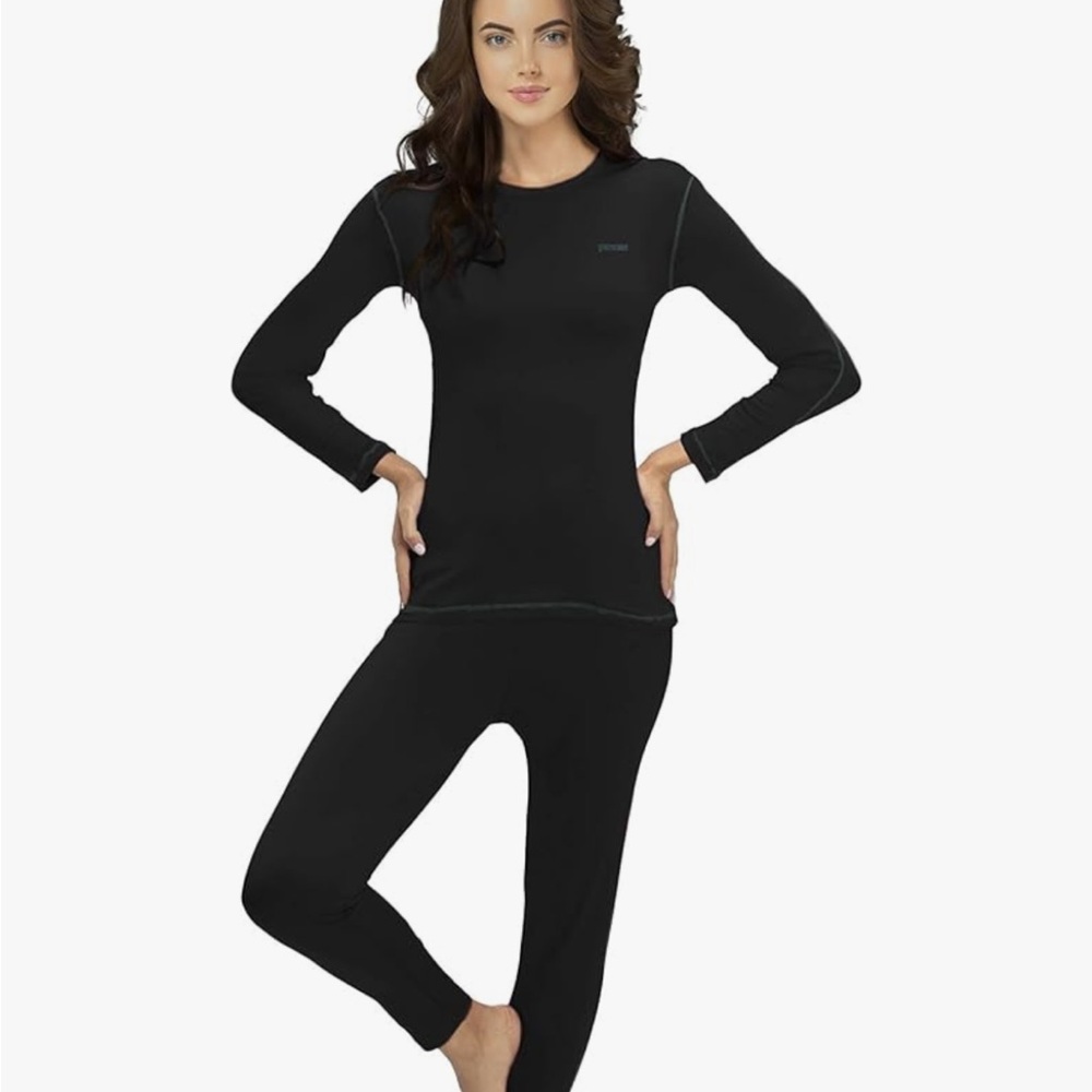 Women’s Black Thermal Long Sleeve Top & Bottom Set